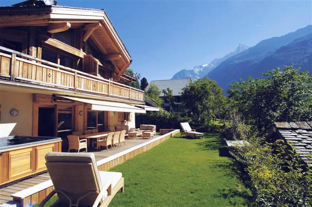 Chalet et ses balcons
